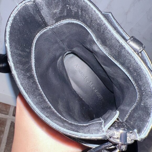 Alexander McQueen Biker Zipper Heeled Ankle Boots Black Leather EU 36 US 6 $1790 - Picture 8 of 13